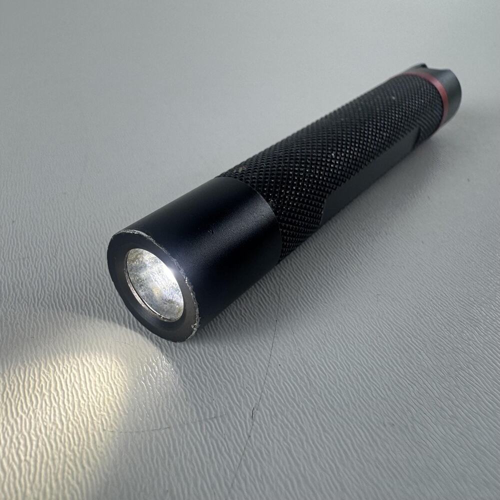 Coast G20 LED Flashlight Compact Pocket Torch Inspection Penlight‎ Tool - Picture 3 of 4